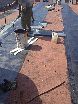 Montaje de Manta Asfálticas, Tenemos personal calificado para el servicio de montaje de las mantas asfálticas 1500 CUP el m2
